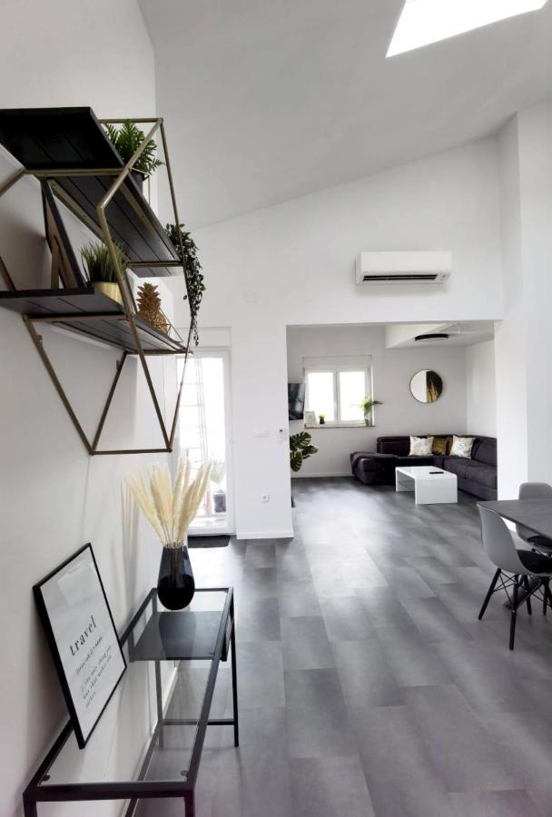 Apartments Bora Ližnjan 外观 照片