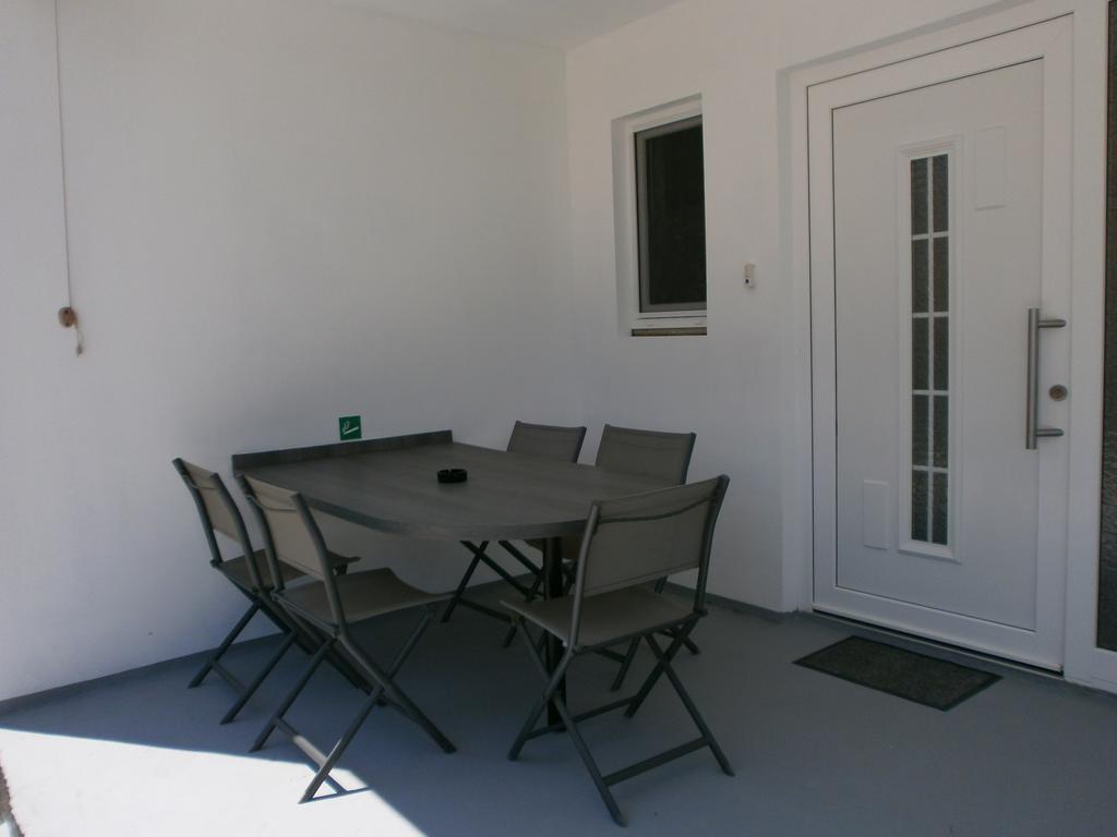 Apartments Bora Ližnjan 外观 照片